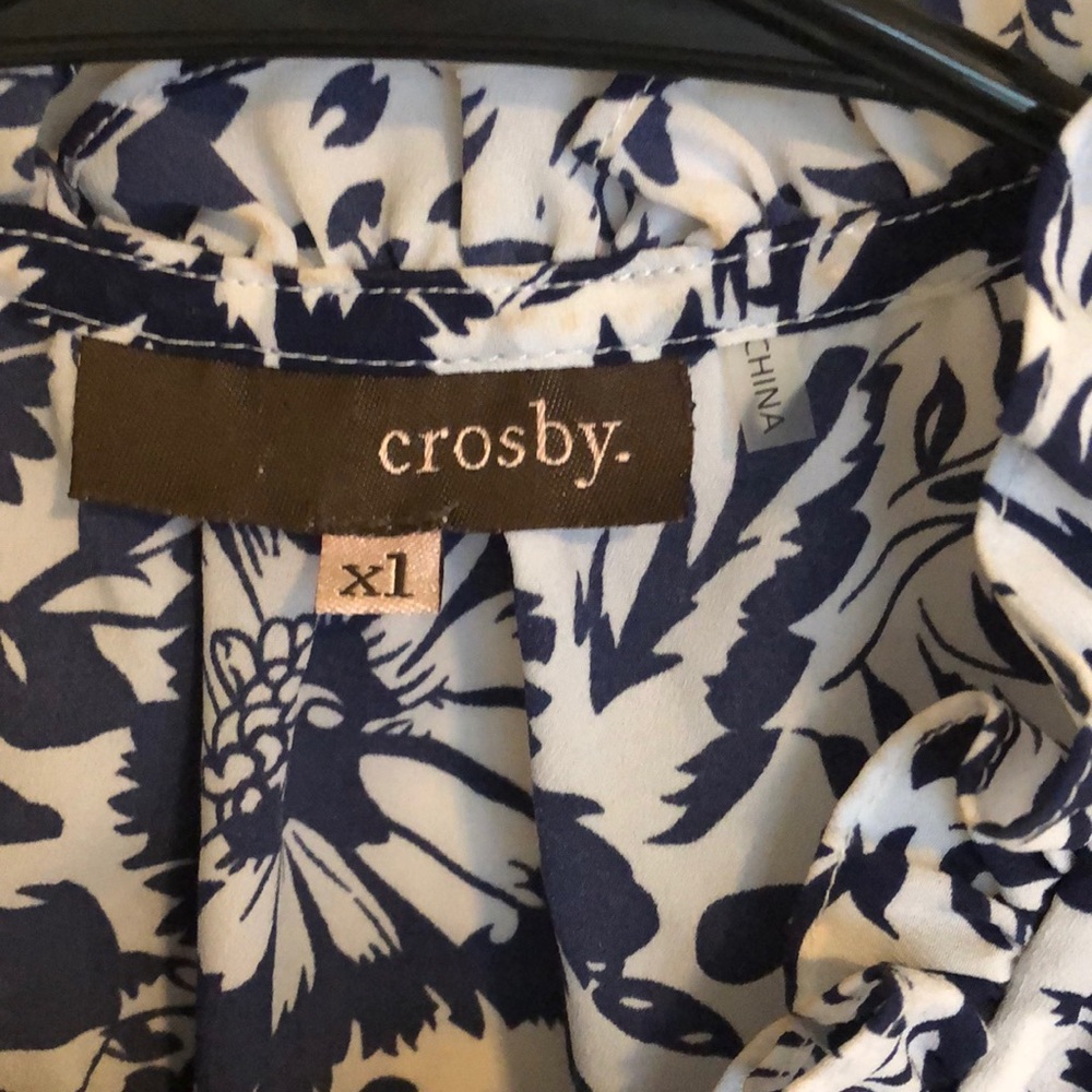 Summer blouse - Picture 2 of 3